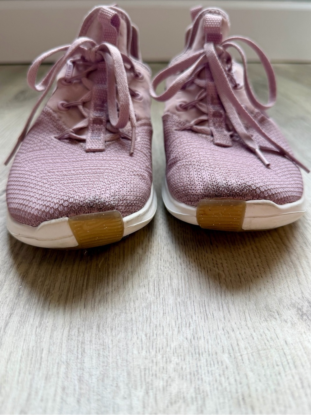 Nike Women’s - Athletic Sneakers - Lavender/Blush Mauve Pink - size 7 - Picture 3 of 8